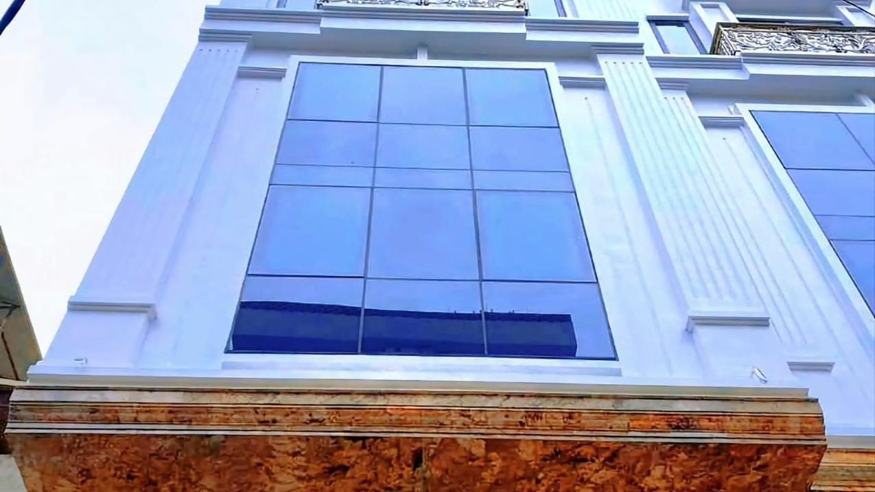 Bán tòa văn phòng 9 tầng phố Quan Nhân, Cầu Giấy, Thang máy nhập khẩu, Hầm để xe, gara ô tô, Giá 29.95 tỷ