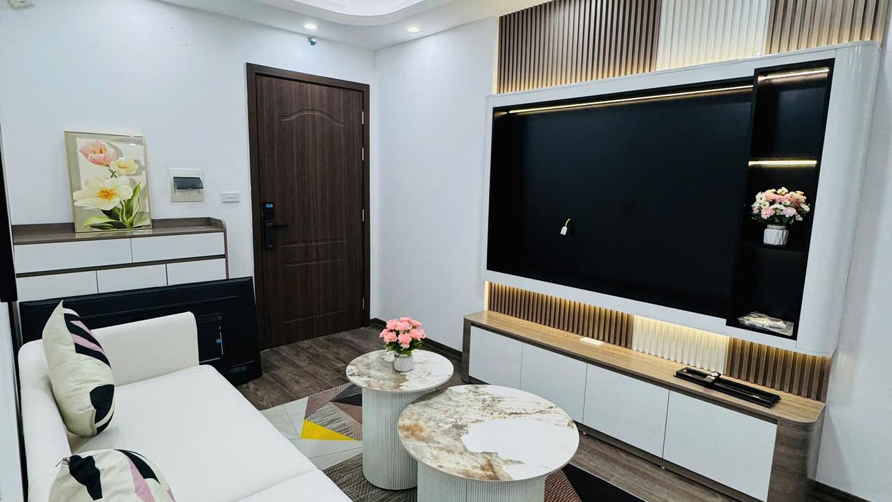 Bán căn hộ 2PN, Sổ đỏ chính chủ tại VP5 Linh Đàm, Hoàng Mai, Full nội thất, giá chỉ từ 3.7 tỷ