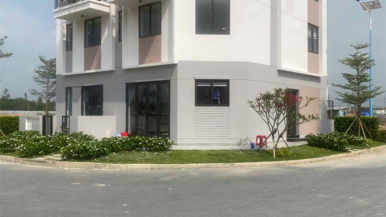 Bán nhà phố 3 phòng ngủ, full nội thất, K-Home New City, Hòa Phú, Thủ Dầu Một, Giá chỉ 2.45 tỷ