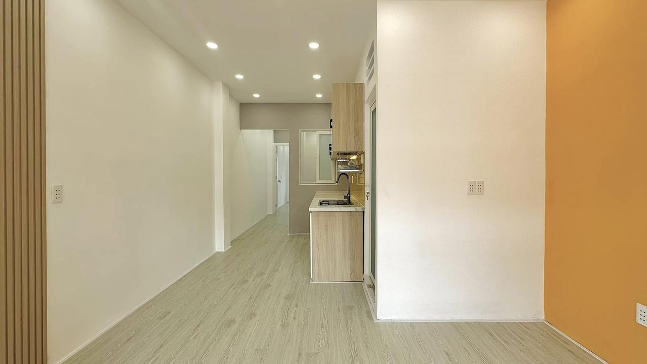Chính chủ bán Căn Hộ MiNi Phúc Diến, Hà Nội 67m², 50m ra mặt phố, Giá 10,9 Tỷ