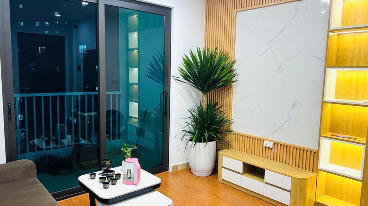 Siêu phẩm căn hộ chung cư Việt Hưng, Long Biên, full nội thất cao cấp, 50m², giá chỉ 2.3 tỷ