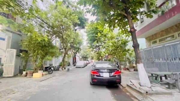 Bán nhà 4 tầng full nội thất, mặt tiền An Thượng, khai thác dòng tiền ổn định, giá chỉ 6,15 tỷ