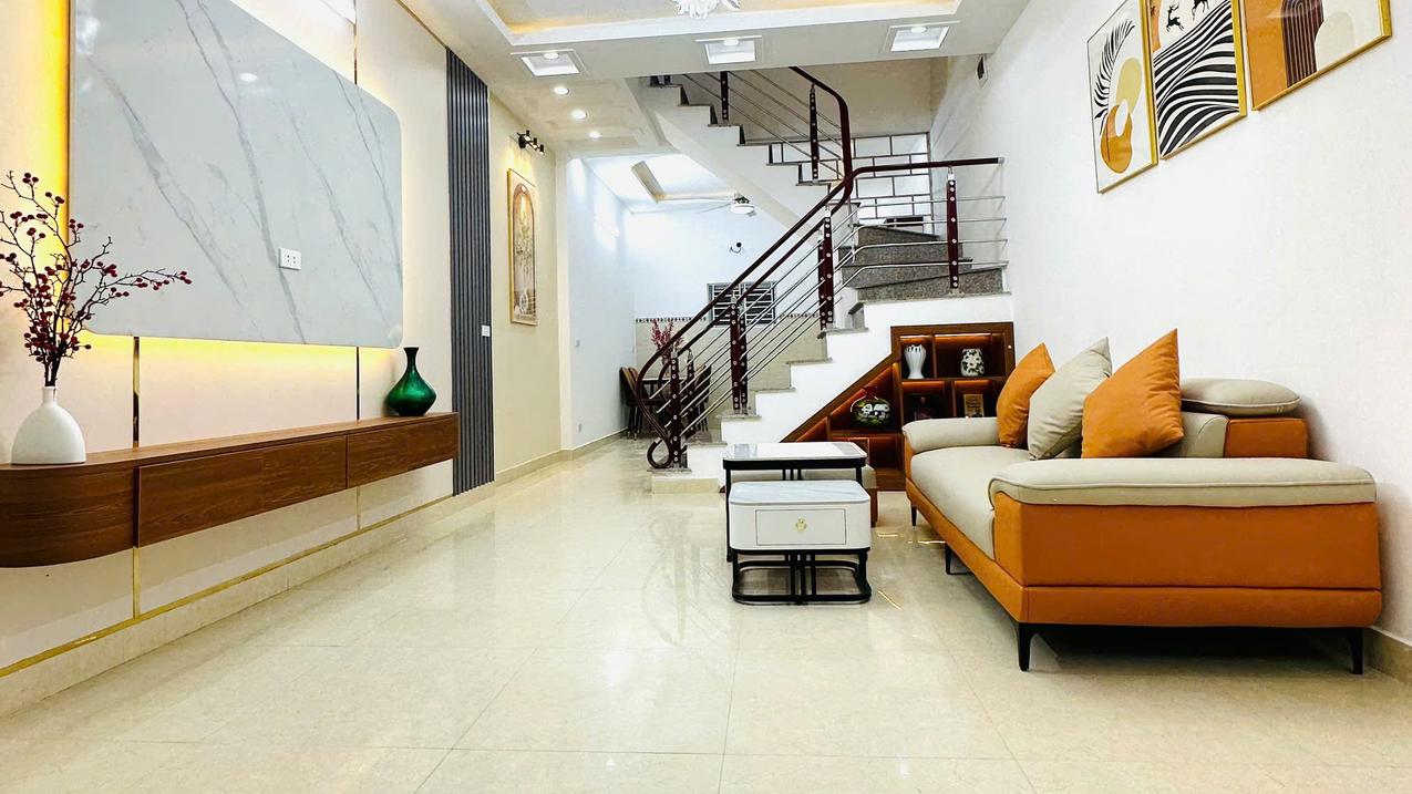 Bán nhà mới xây Chân Lê, Hải Phòng, diện tích 45m2, 3 tầng, gần AEON