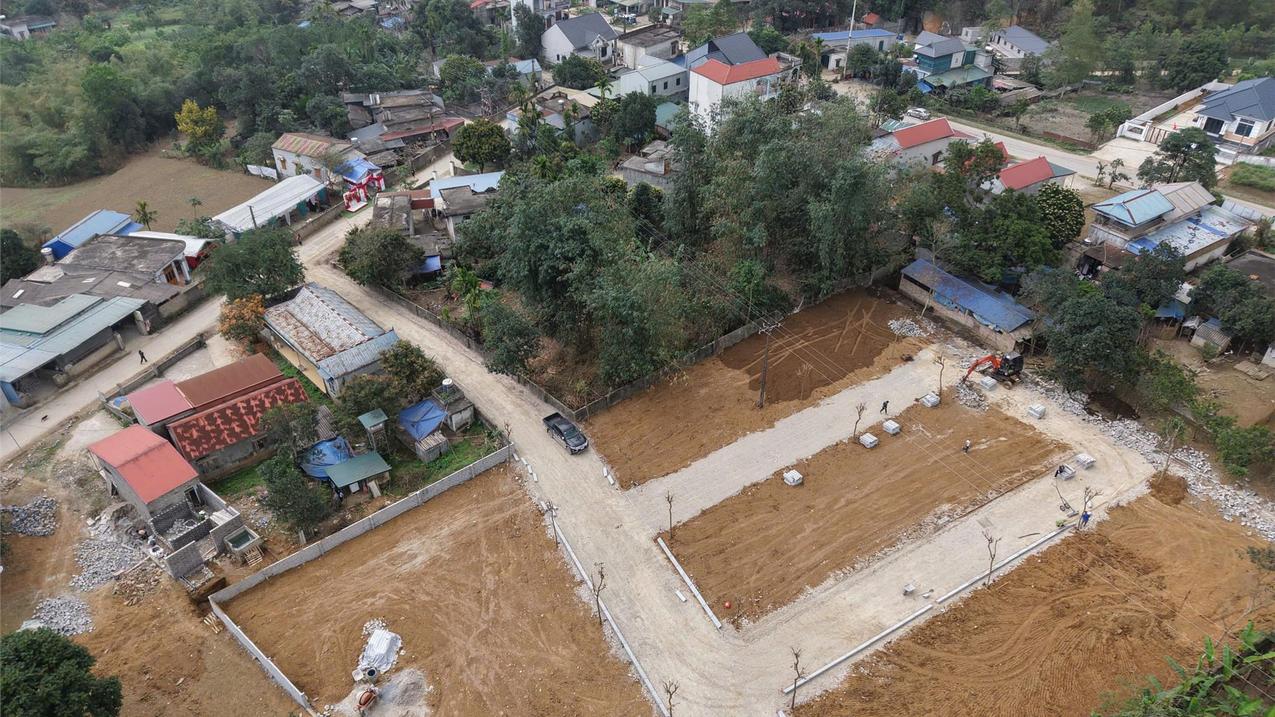 Bán lô đất trung tâm thị trấn Ba Hàng Đồi, 68m², chỉ 338 triệu, sổ đỏ riêng