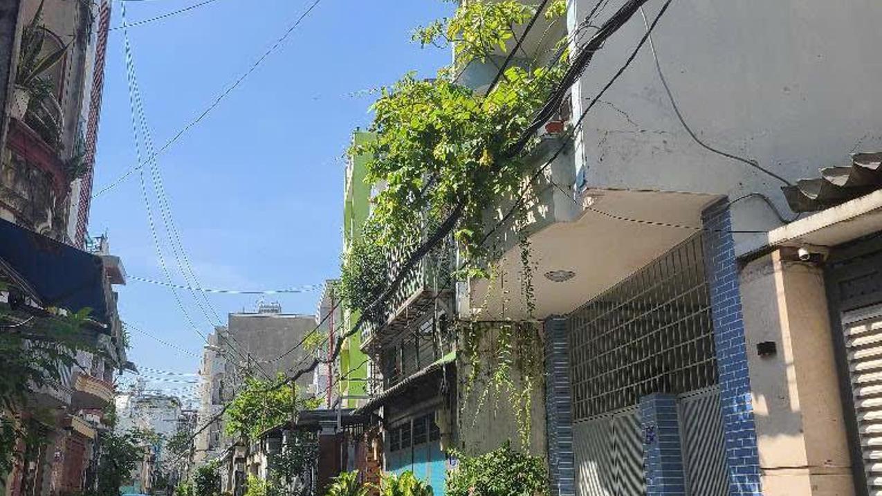 Bán nhà 3 tầng Lê Văn Thọ, Gò Vấp, 71m², 4PN, hẻm xe tải, giá chỉ 8.6 tỷ