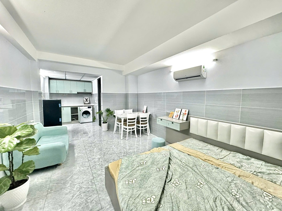 Cho thuê studio full nội thất, có máy giặt riêng, ngay mặt tiền đường Hậu Giang, Quận 6