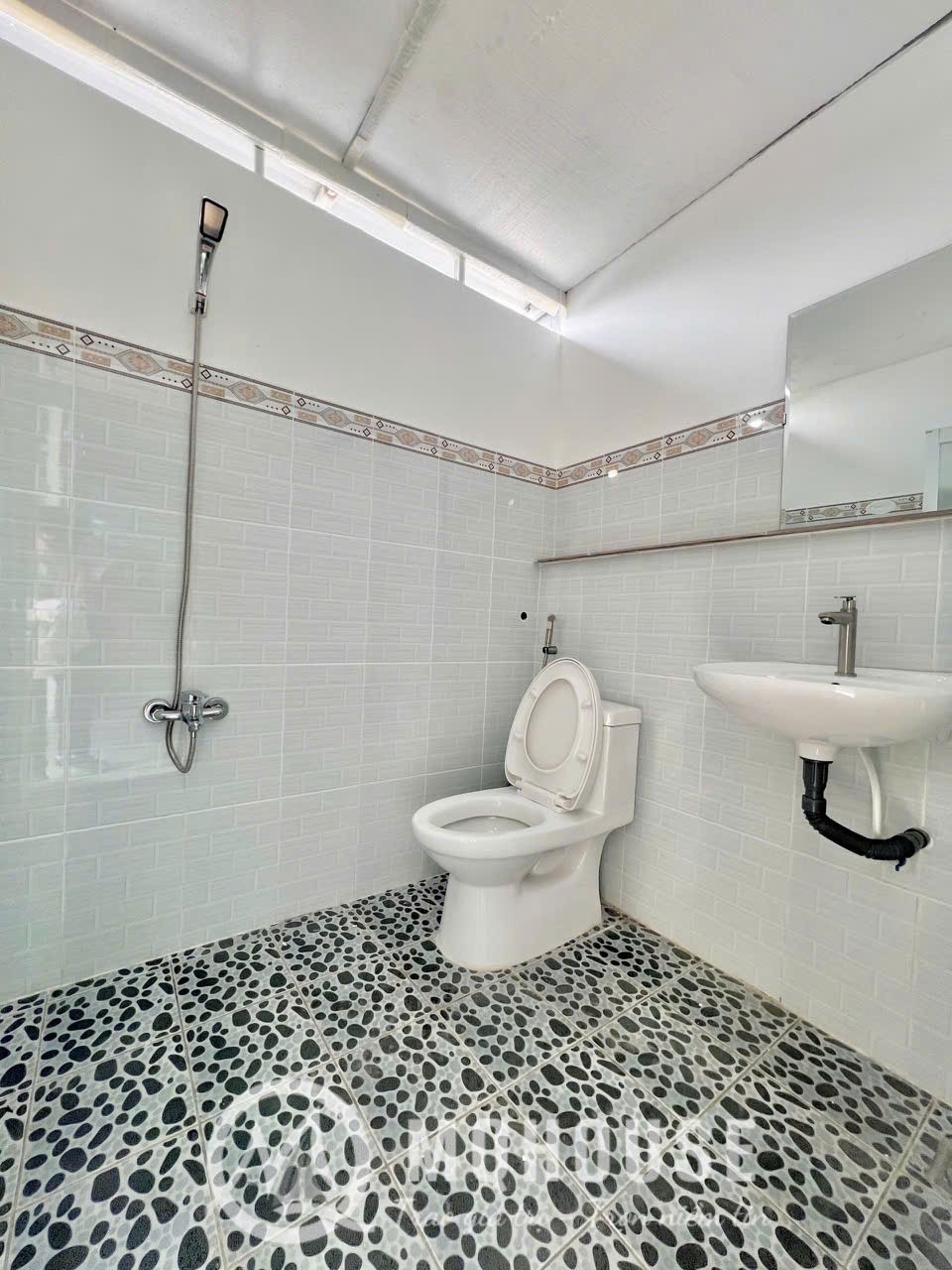 Cho thuê phòng trọ gác mới xây 30m² tại Lê Đức Thọ, Gò Vấp – ở 4 người, gần ĐH IUH & Lotte Mart