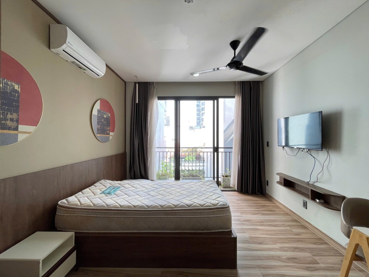 Cho thuê căn hộ full nội thất, ban công thoáng mát – Ni Sư Huỳnh Liên,Tân Bình, giáp Q10 tiện đi lại