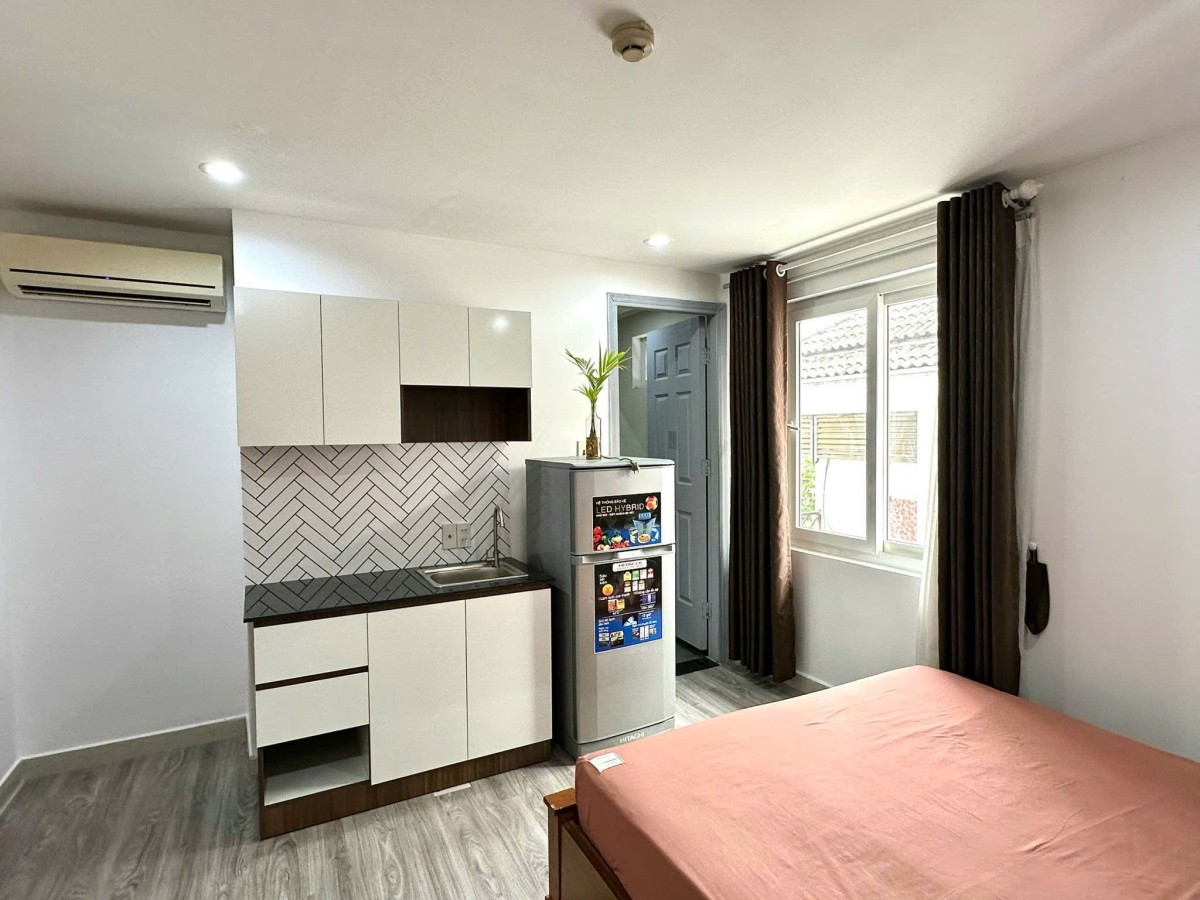 Căn hộ dịch vụ full nội thất, ngay Phú Mỹ Hưng, quận 7