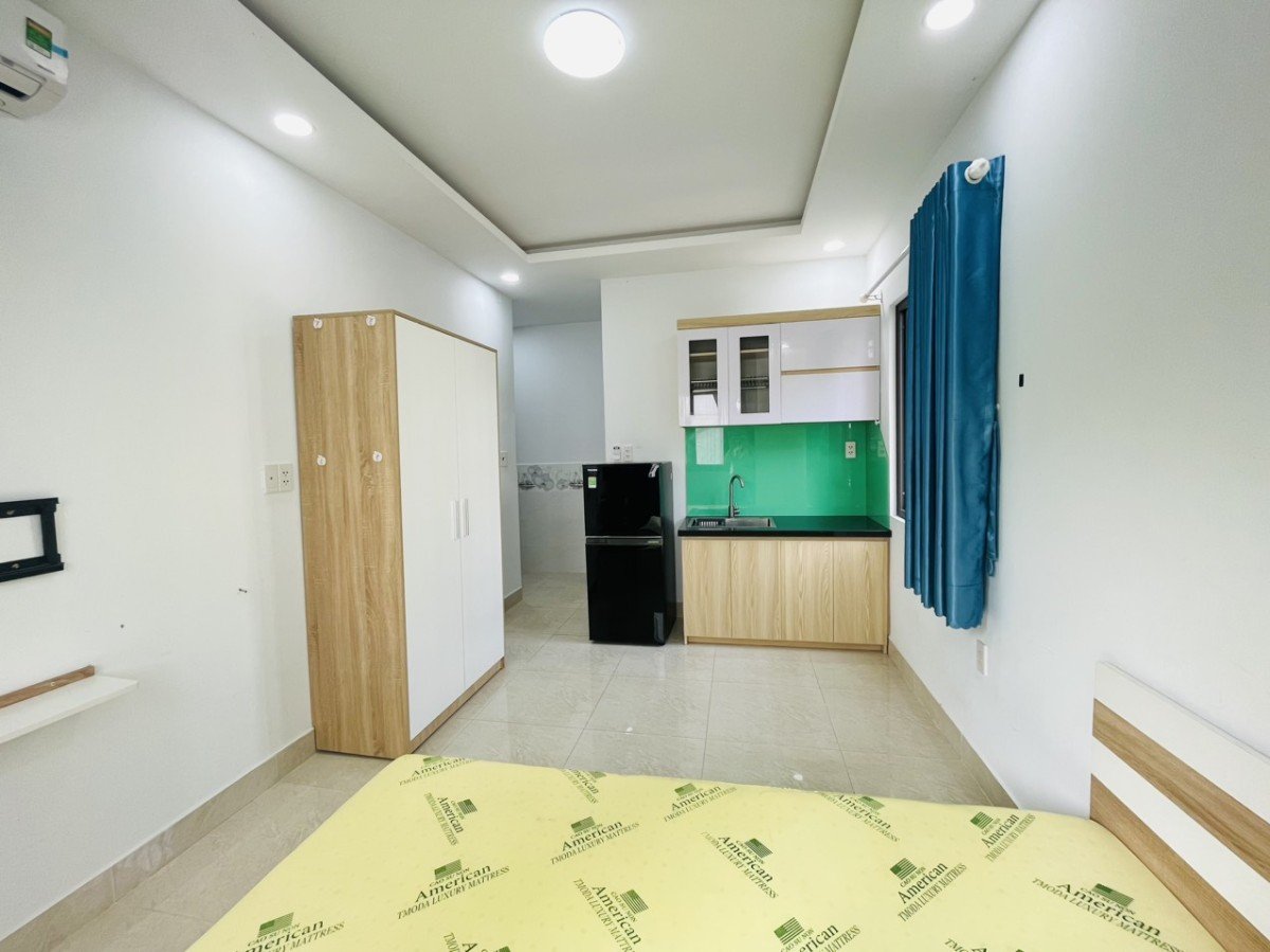 Cho thuê phòng xinh siêu thoáng chỉ cách 10p đi xe đến ĐH Văn Lang, Văn Hiến, full nội thất, giá 5,5 triệu