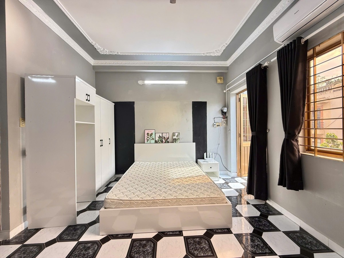 Phòng ngủ studio ban công lớn ngay ĐH Kinh Tế, Bách Khoa, Đường 3/2, Quận 10, Không chung chủ