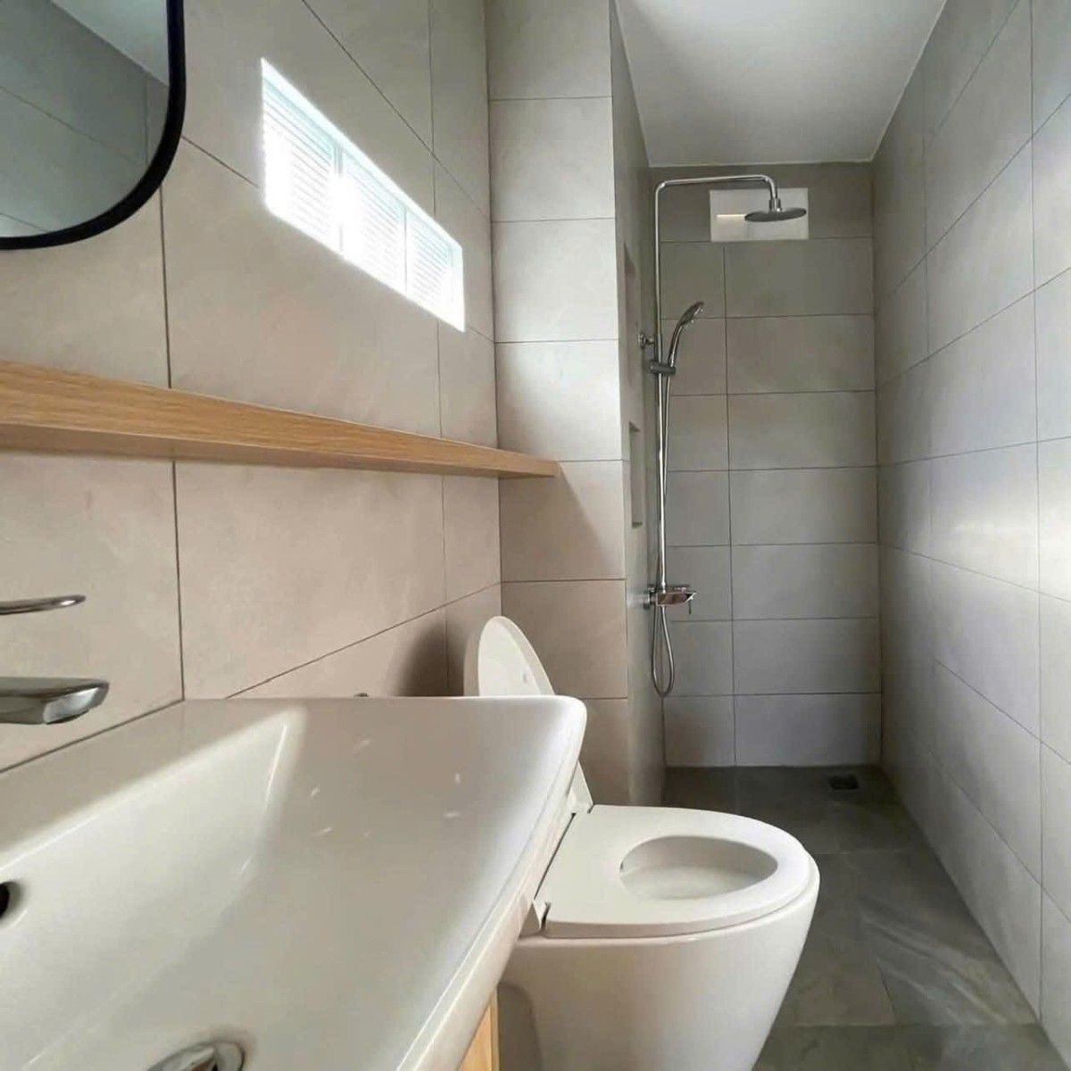 Cho thuê căn hộ 1 phòng ngủ full nội thất tại Bình Thạnh, gần Quận 1, giá 7.5 triệu/tháng
