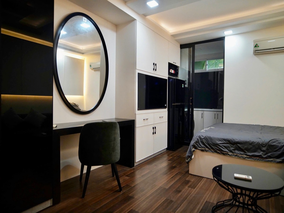 Cho thuê căn hộ dịch vụ full nội thất Phạm Văn Hai, Tân Bình, giá 8,5 triệu, máy giặt riêng