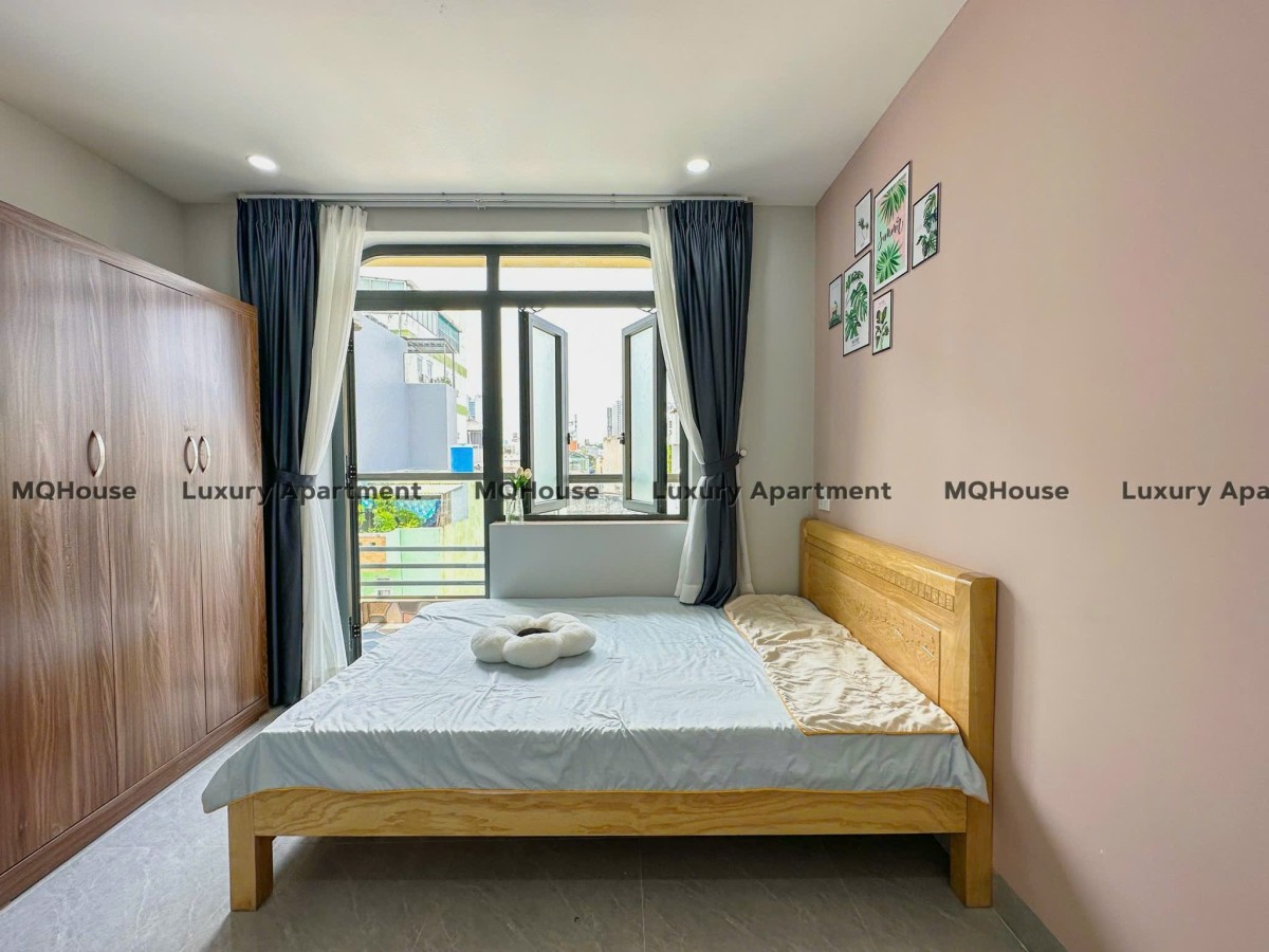 Cho thuê phòng studio có ban công thoáng mát, đầy đủ nội thất tại Quận 10 – Cách Mạng Tháng Tám