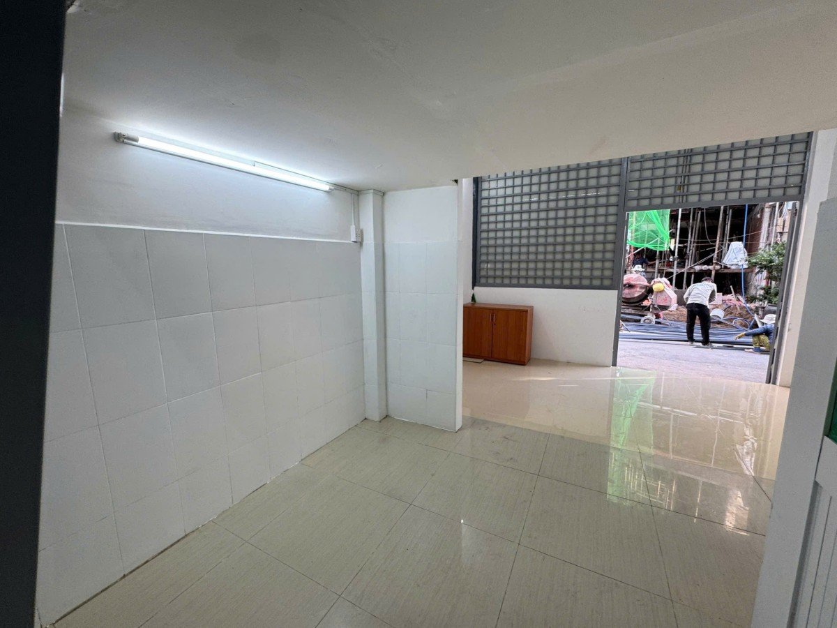 Phòng ngủ duplex cao cấp - cửa sổ rộng rãi ngay DH Khoa Học Tự Nhiên Dương Bá Trạc, Quận 8