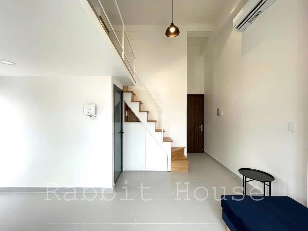 Căn Hộ Có Gác Ban Công Máy Giặt Riêng Ngay Khu K300 - Etown Quận Tân Bình