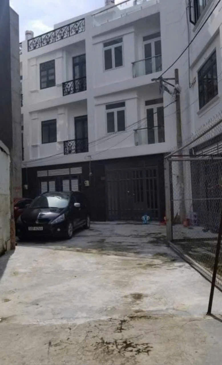 Phòng Trọ Ngay Chợ Phạm Văn Hai, Có Ban Công,Sân Thượng Chỉ Hơn 3 Triệu/Tháng