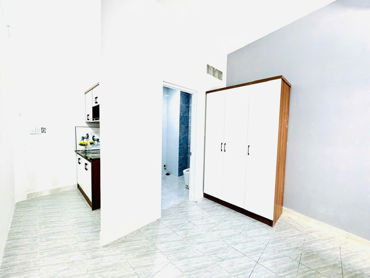 Cho thuê phòng 25m² tách bếp full nội thất tại Phạm Văn Hai, Tân Bình – giá 4.9 triệu