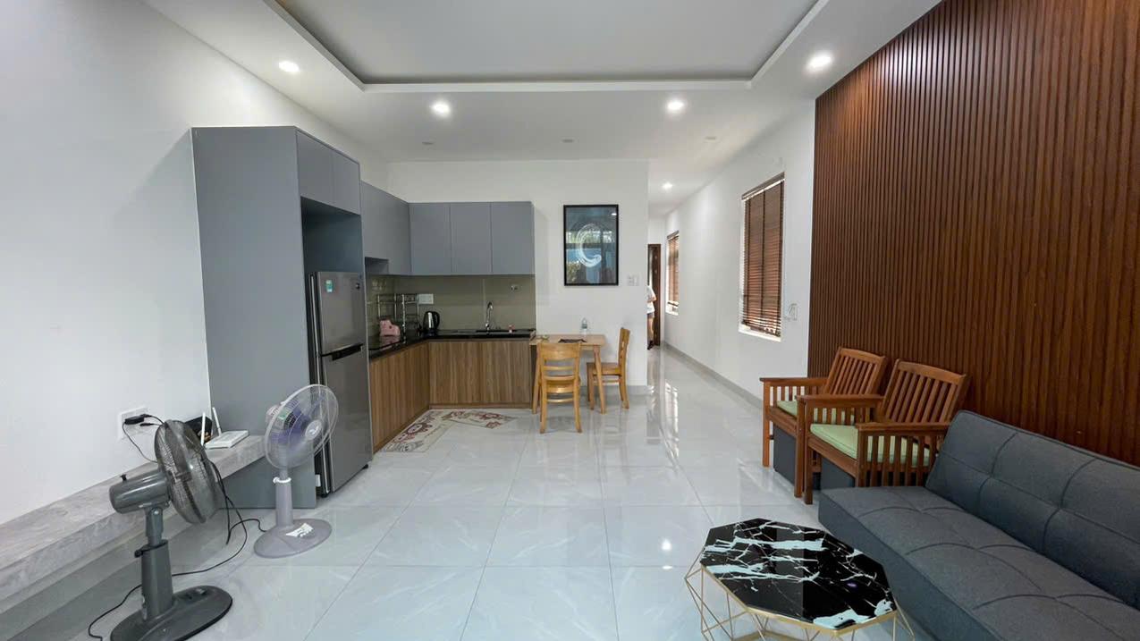 Bán nhà 2 tầng 2 mặt tiền Nguyễn Địa Lô Nha Trang, gần biển Phạm Văn Đồng, 71m² – giá 5.2 tỷ