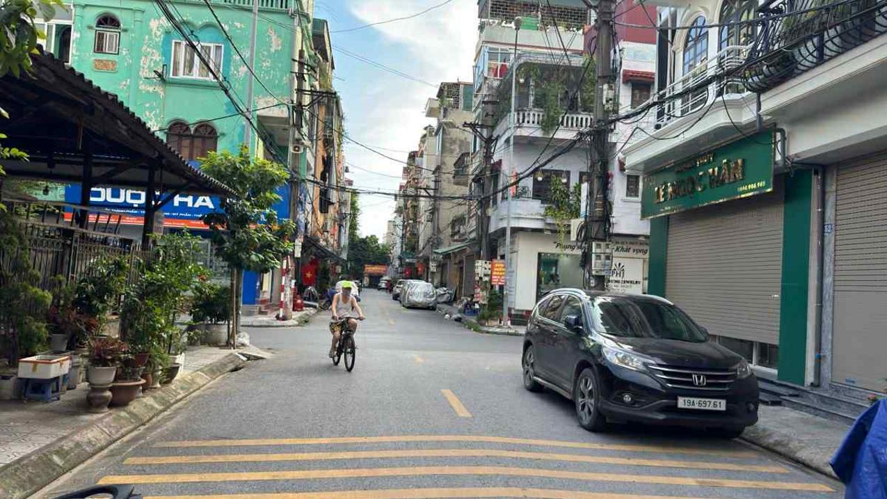 SIÊU PHẨM PHÂN LÔ CẦU GIẤY – 58M – MT 5M – 5 TẦNG – Ô TÔ ĐỖ NGÀY ĐÊM – KINH DOANH ĐỈNH