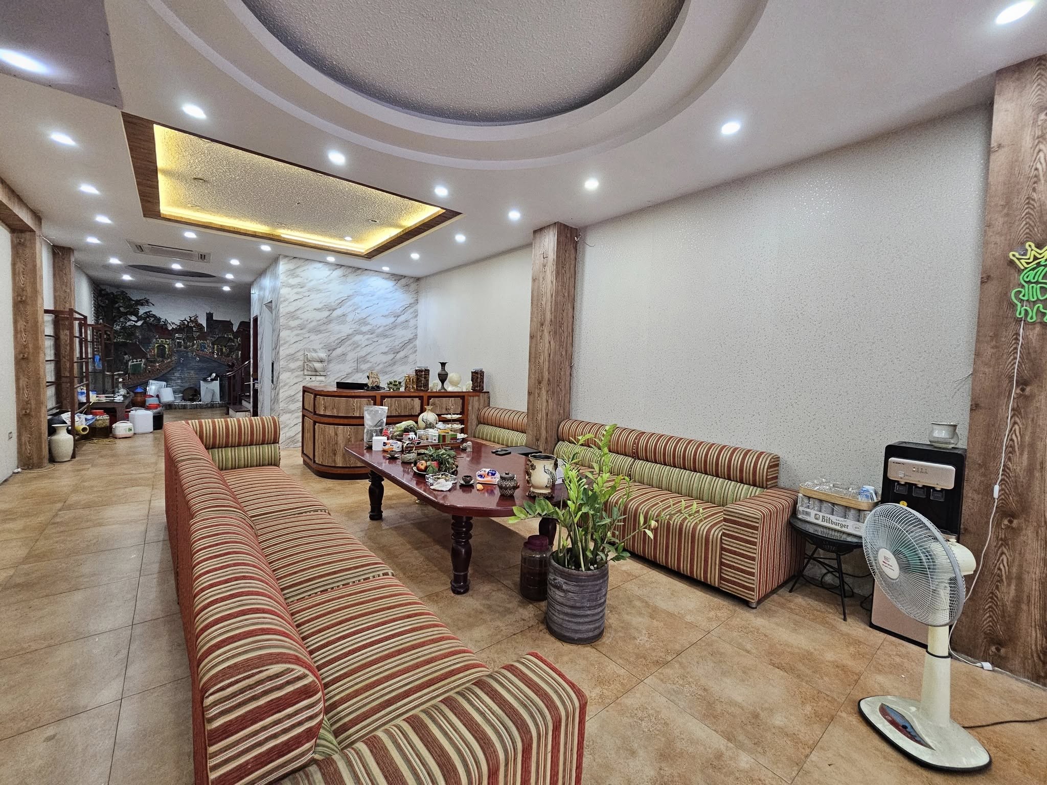 Bán Nhà Mặt Phố Lụa, Vạn Phúc, Hà Đông, Diện Tích 100m2, 8 Tầng Thang Máy Giá 35.9 Tỷ
