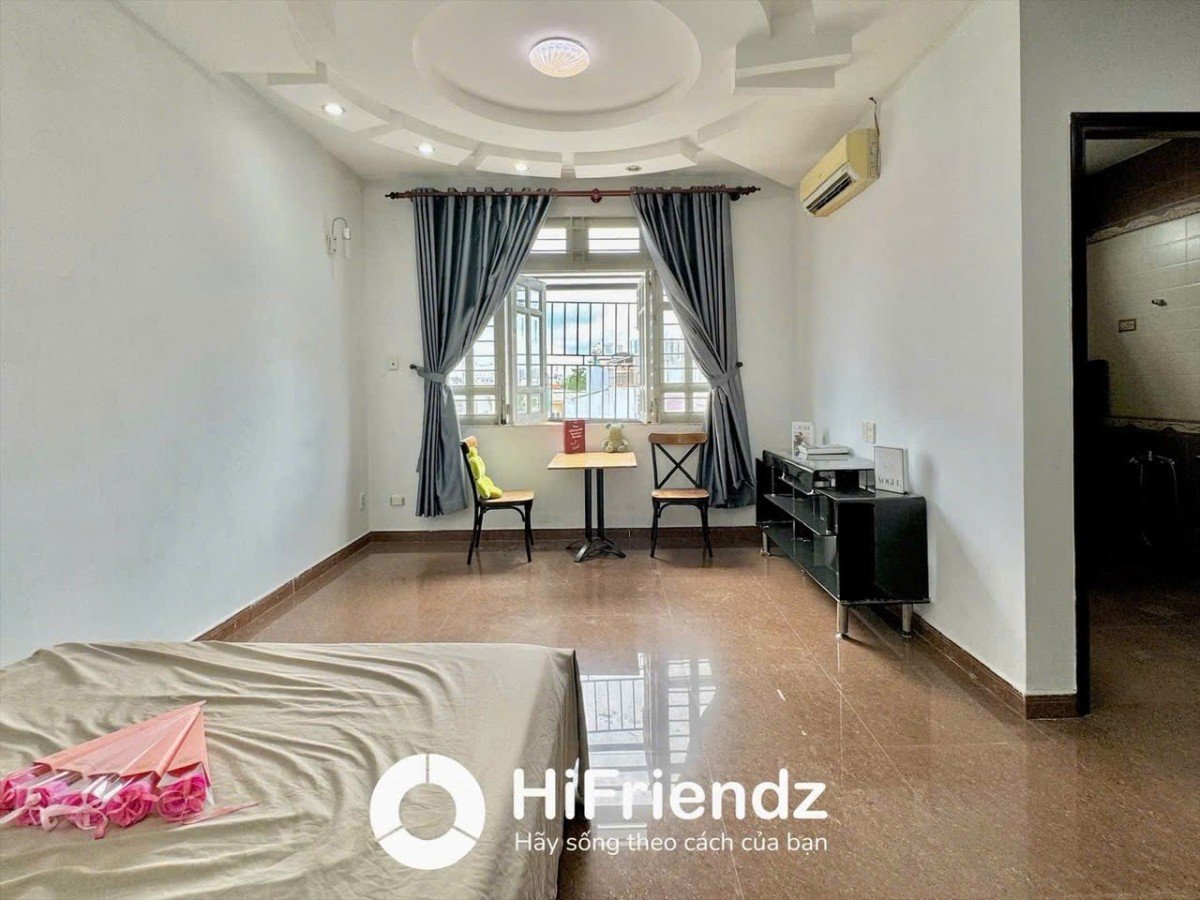 Cho thuê phòng cao cấp tách bếp, ngay trung tâm Quận 8