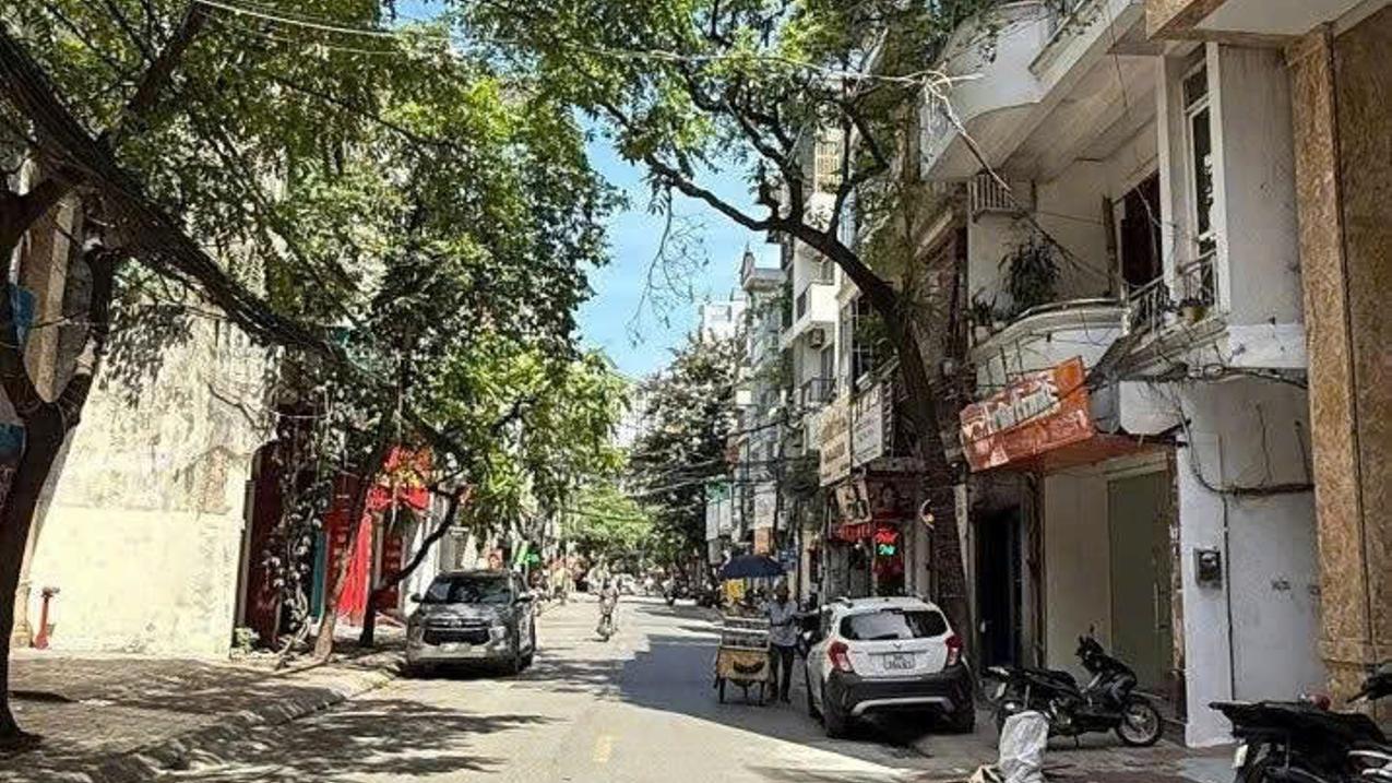 Bán tòa nhà mặt phố Nguyễn Ngọc Nại, Thanh Xuân, 103 m2, 9 tầng có hầm, dòng tiền 130tr/tháng, giá 58 tỷ