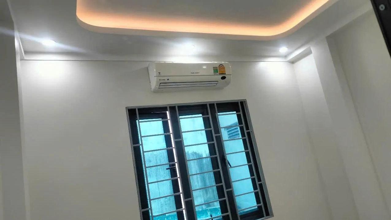 BÁn căn hộ Thanh Xuân, Hà Nội, 6 tầng, 11 phòng khép kín, nhà mới tháng máy