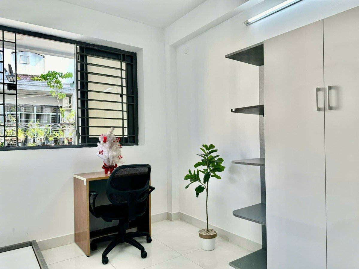 Cho thuê phòng trọ 35m² full nội thất đường Lê Thúc Hoạch, Phú Thọ Hòa, Tân Phú giá 5 triệu/tháng