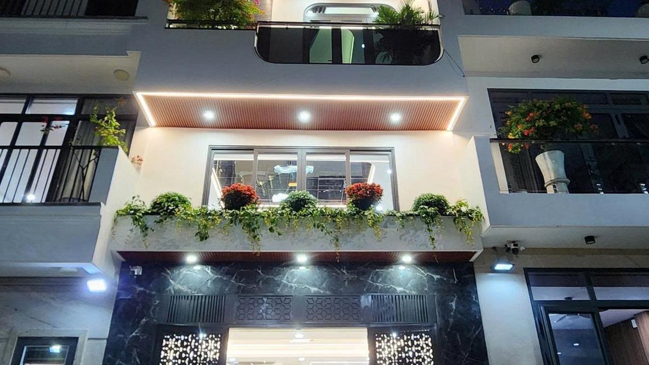 Cơ hội sở hữu nhà phố Bình Tân, ngay Hồ Văn Long, giá nhỉnh 6 tỷ, full nội thất mới đẹp