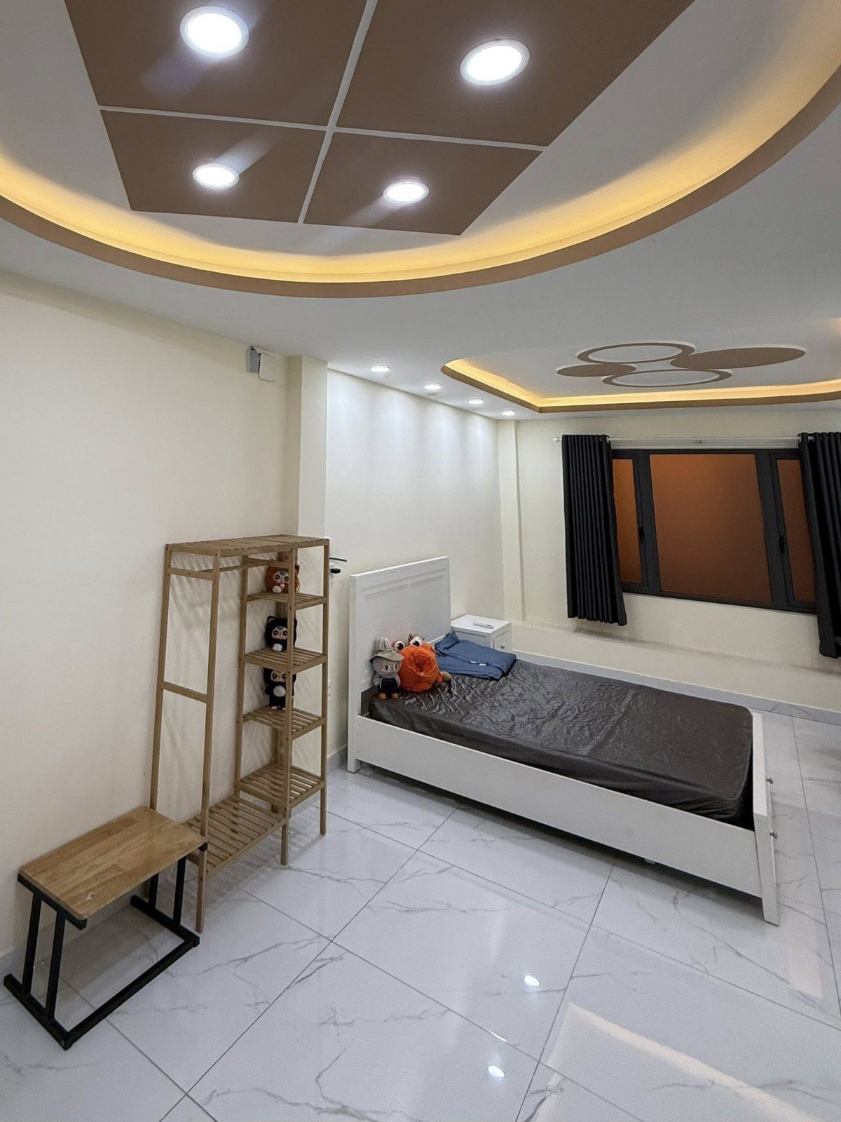 Cho thuê trọ trong nhà nguyên căn ở Bình Thạnh, giá 6 triệu 5, full nội thất ở ngay