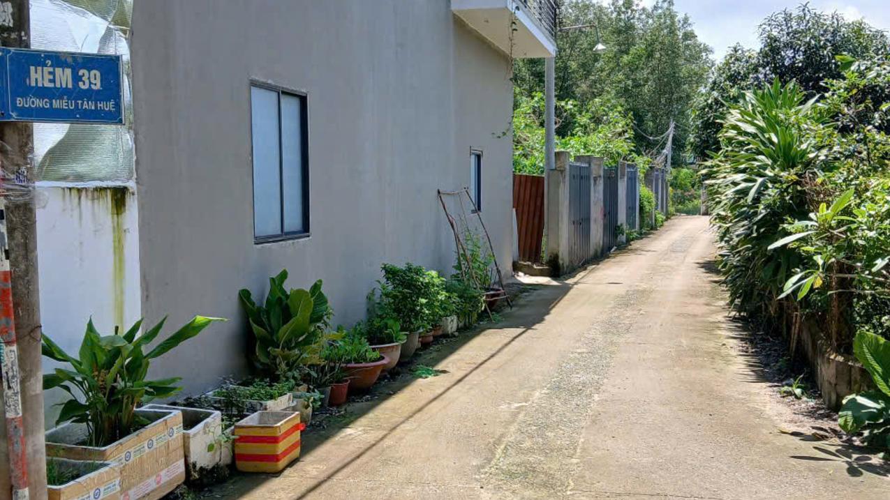 Bán nhà mới xây Hương Lộ 6, Tân Triều, Đồng Nai