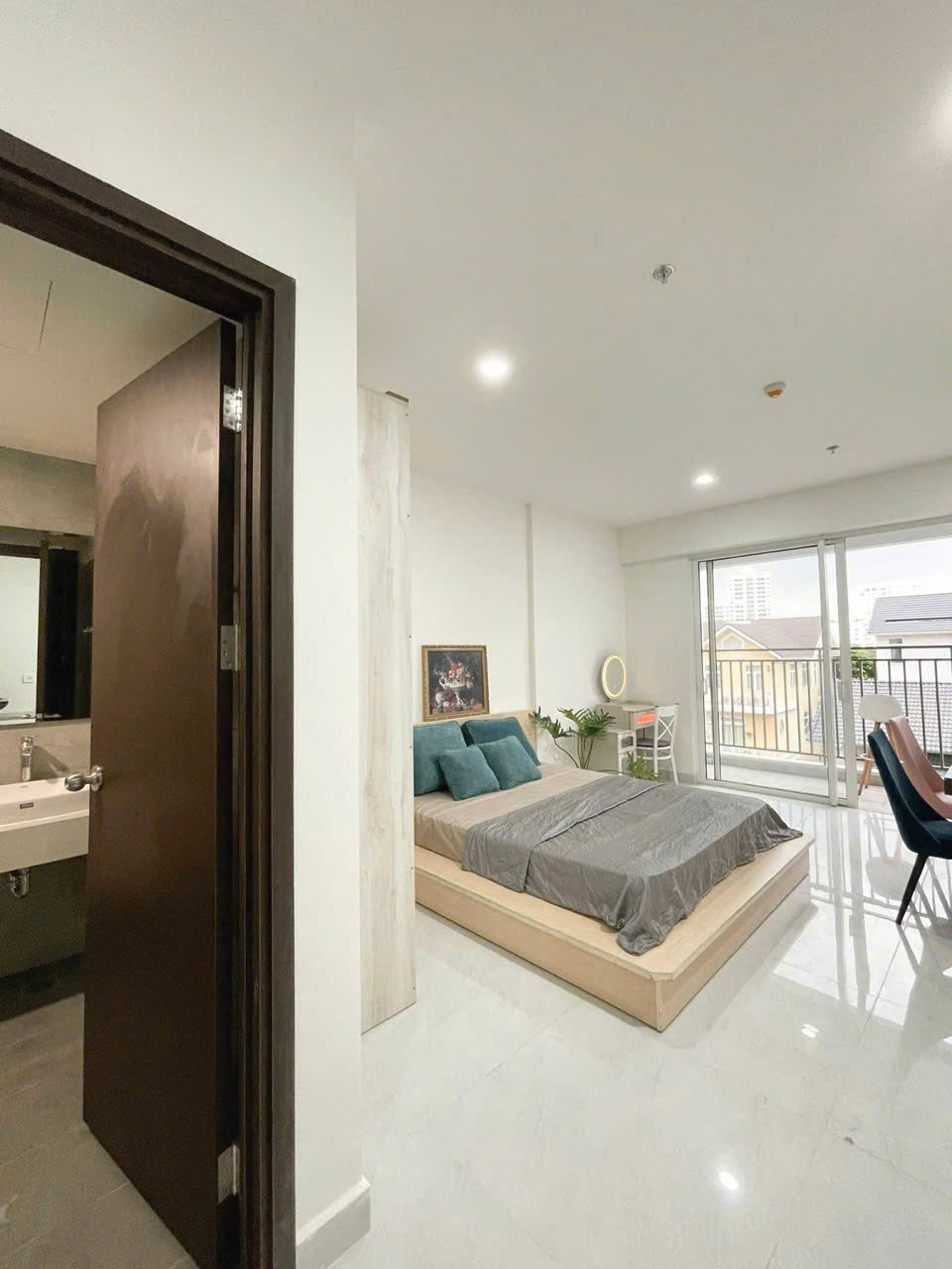 Cho thuê căn hộ dịch vụ ngay Quận 7, Nguyễn Hữu Thọ, full nội thất xịn xò, giá chỉ 8 triệu