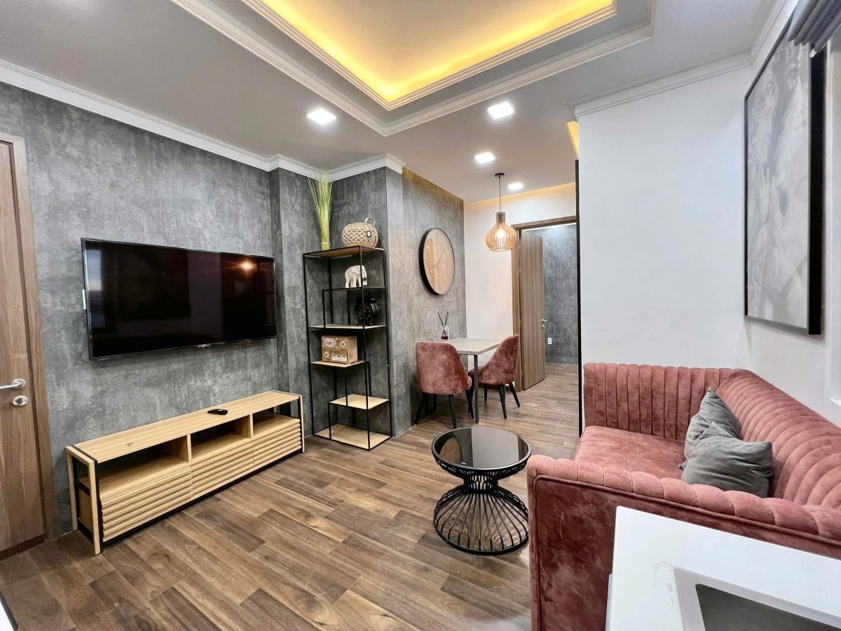 Siêu phẩm Penthouse Cách Mạng Tháng 8, Tân Bình