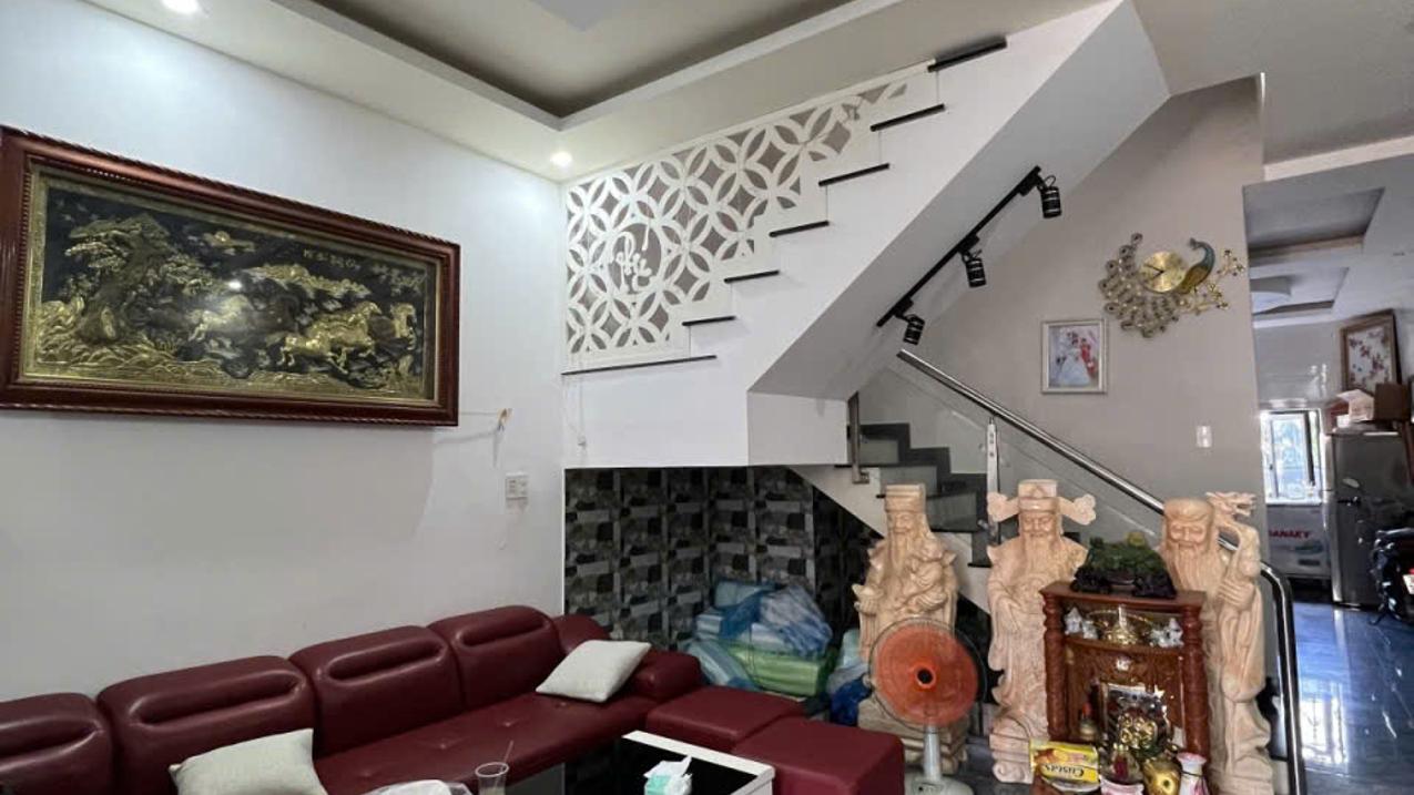 Bán nhà ngay Phan Bá Phiến, Sơn Trà, Đà Nẵng, giá nhỉnh 7 tỷ, gần biển