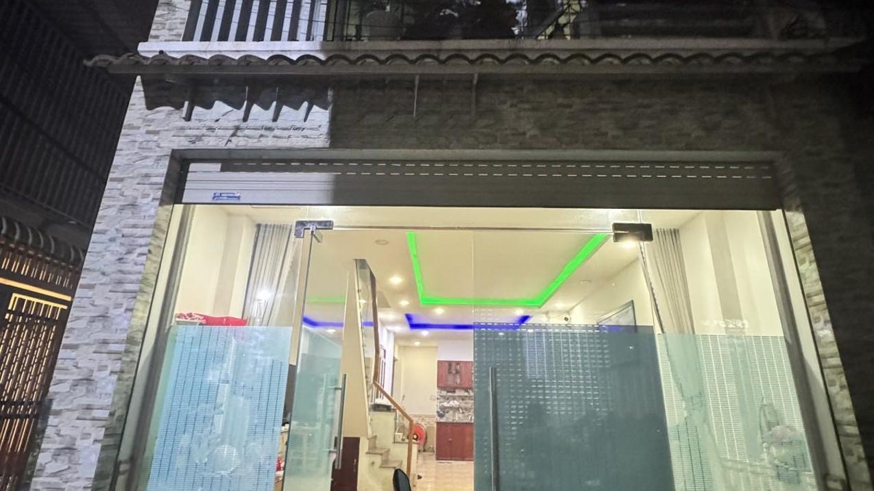 Bán nhà mới keng đường số 13, Linh Xuân, Thủ Đức 2 tầng 44m2, sổ vuông A4 - Giá 3 tỷ 6