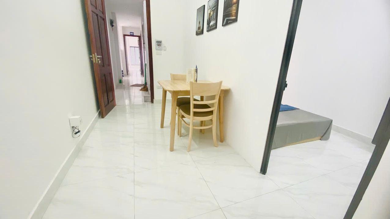 Cho thuê chung cư ngõ 242 Minh Khai, Hai Bà Trưng, 1PN cực đẹp, sạch thoáng
