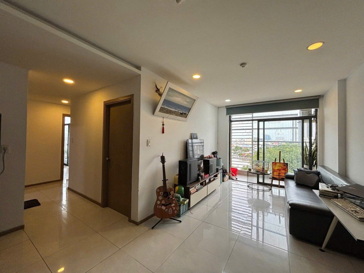 Chung cư Ruby Garden, P15, Tân Bình, 3PN, 2WC, nội thất, 12tr/tháng