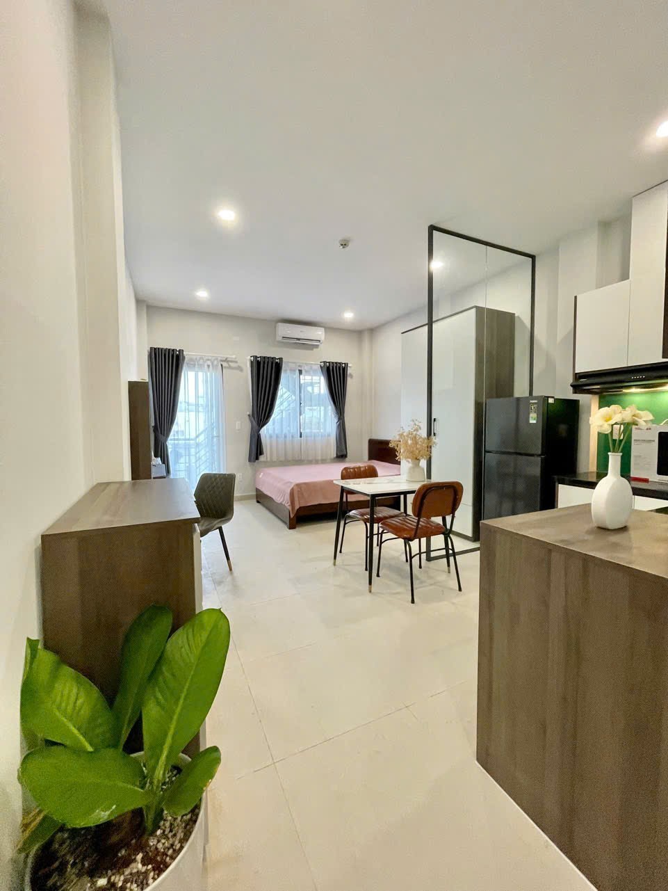 Cho thuê căn hộ full nội thất Bạch Đằng, Tân Bình