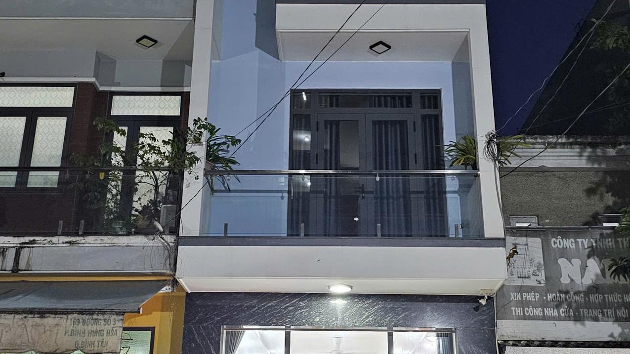 Bán nhà Mặt tiền Chung cư Gia Phú - Kênh Tham Lương - Lê Trọng Tấn 4 tầng 4x15 vuông vức kinh