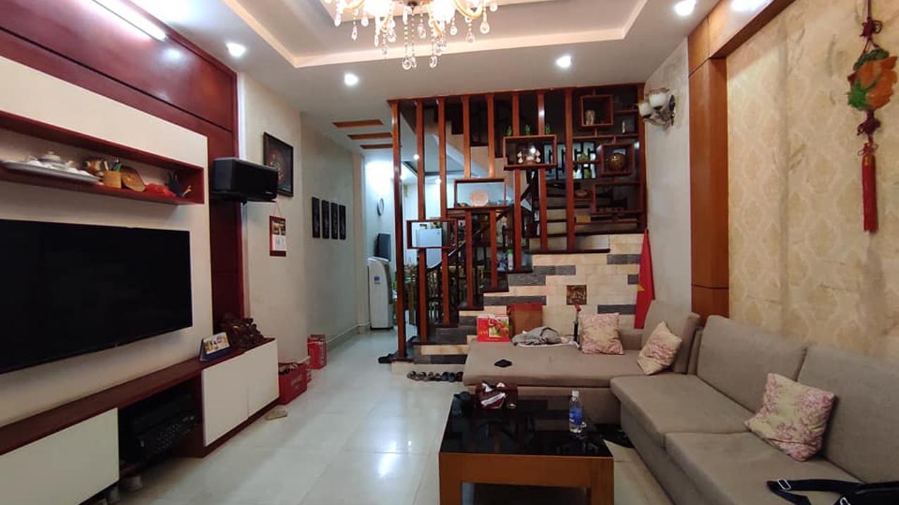 Bán nhà Vạn Phúc, lô góc siêu đẹp, ngõ nông gần phố, 40m2, 8.4 tỷ