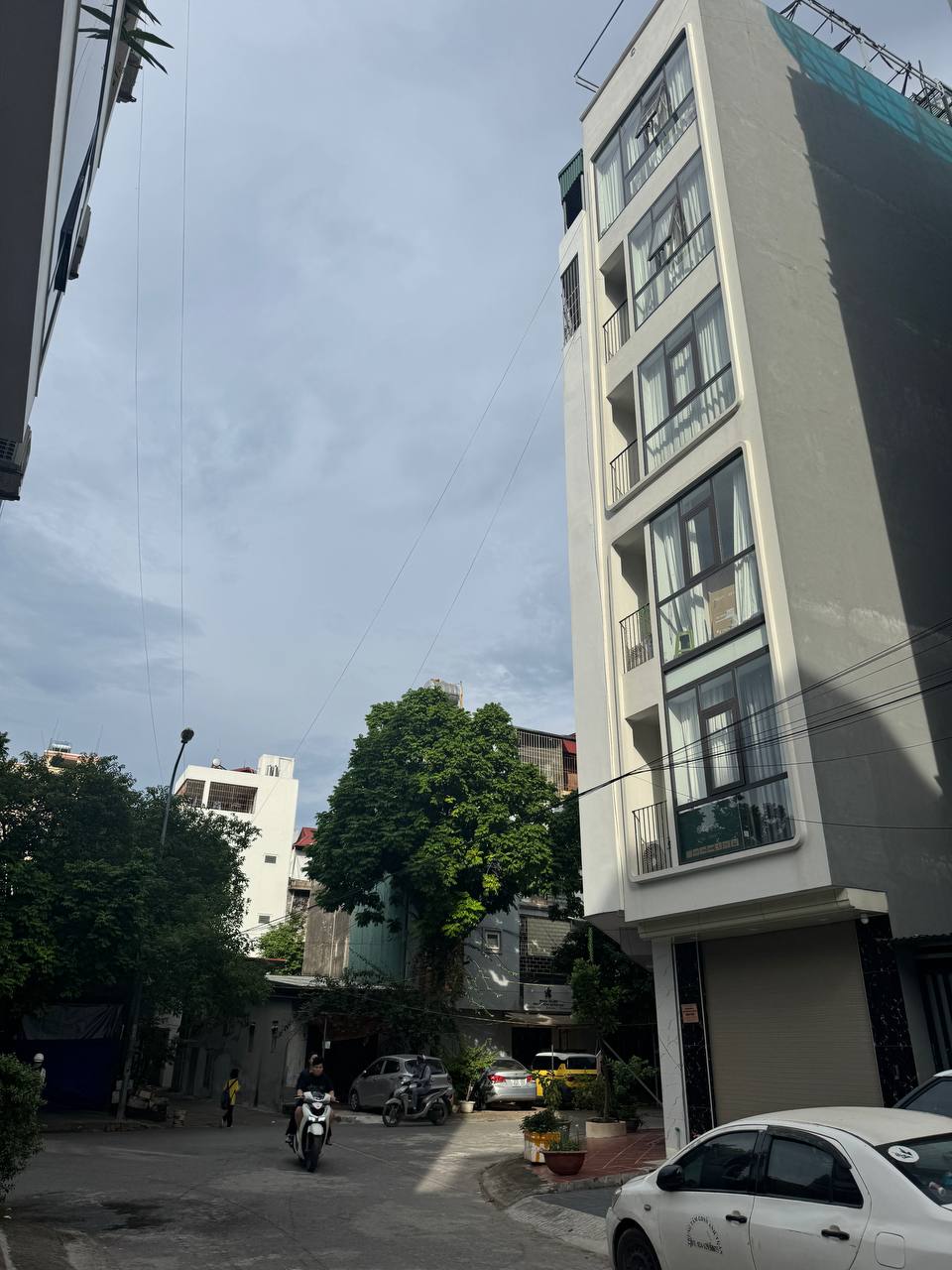 Bán nhà Mậu Lương, Hà Đông, thang máy, 6 tầng hiện đại, thang máy