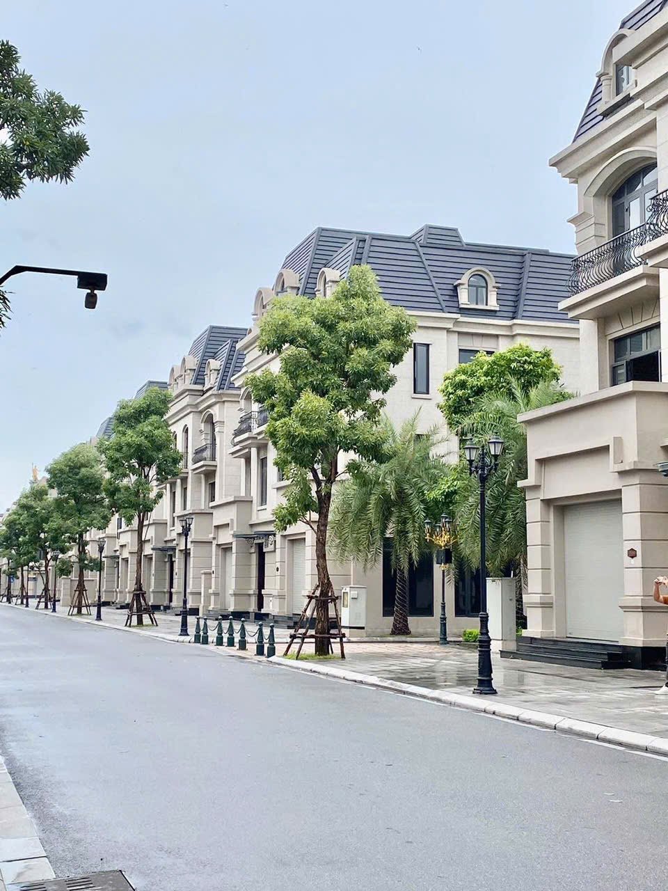 Bán biệt thự song lập giữa đại đô thị Vinhomes Oceancity, diện tích 150mw, mặt tiền 10m