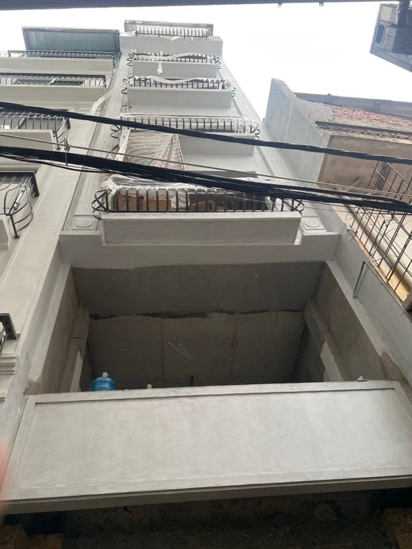 Bán CCMN Trung Kính, Cầu Giấy, diện tích 53/60m x 7 tầng, mặt tiền 4m, giá 19.2 tỷ