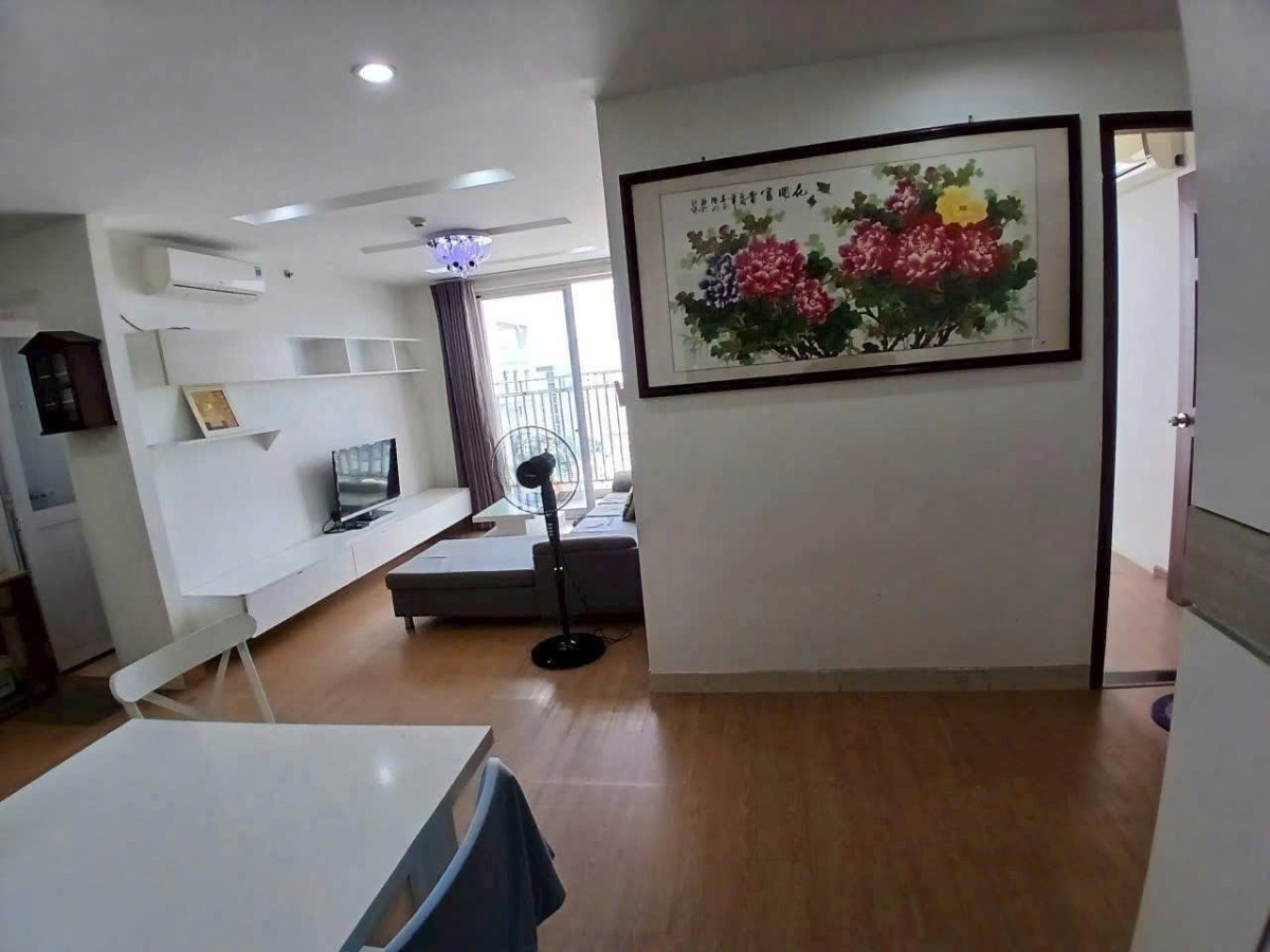 Cho thuê căn hộ Bàu Cát Tân Bình, 2PN, 2WC, căn góc thoáng, giá 11 triệu/tháng