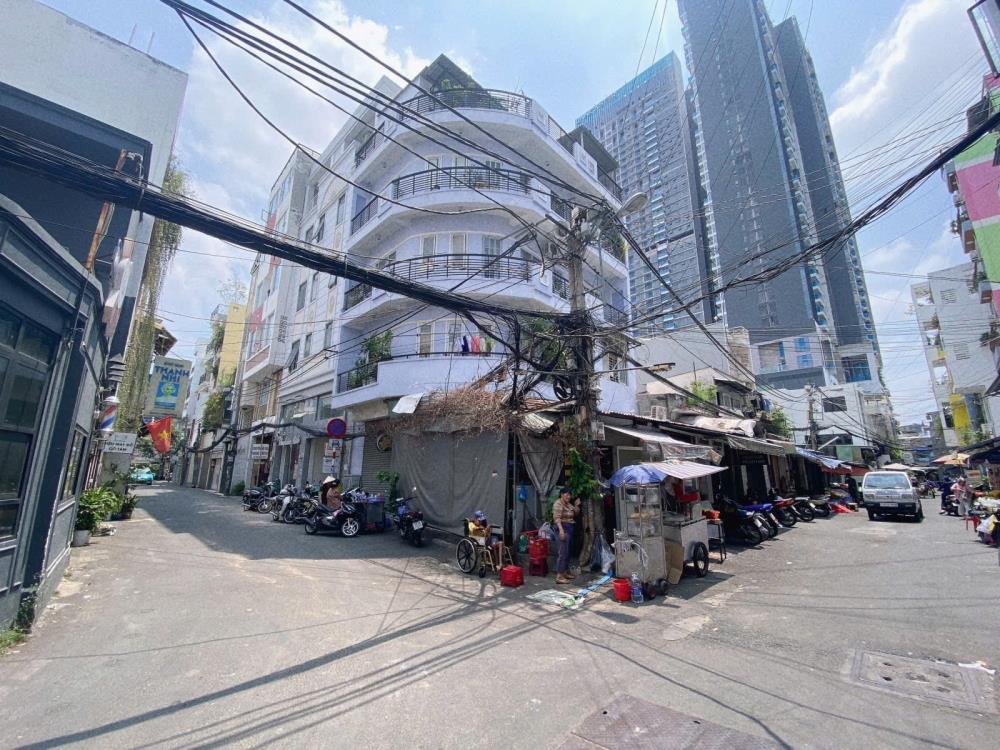 Bán nhà chính chủ Nguyễn Trãi Quận 1, diện tích 45m² HXH 8m, giá chỉ 12.6 tỷ