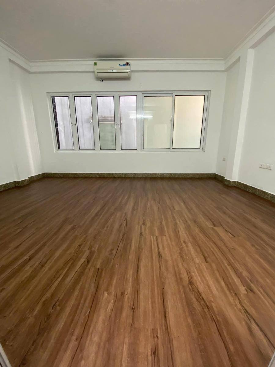 Bán nhà Xã Đàn Hà Nội, cách phố 20m, sổ đỏ chính chủ, giá nhỉnh 6 tỷ