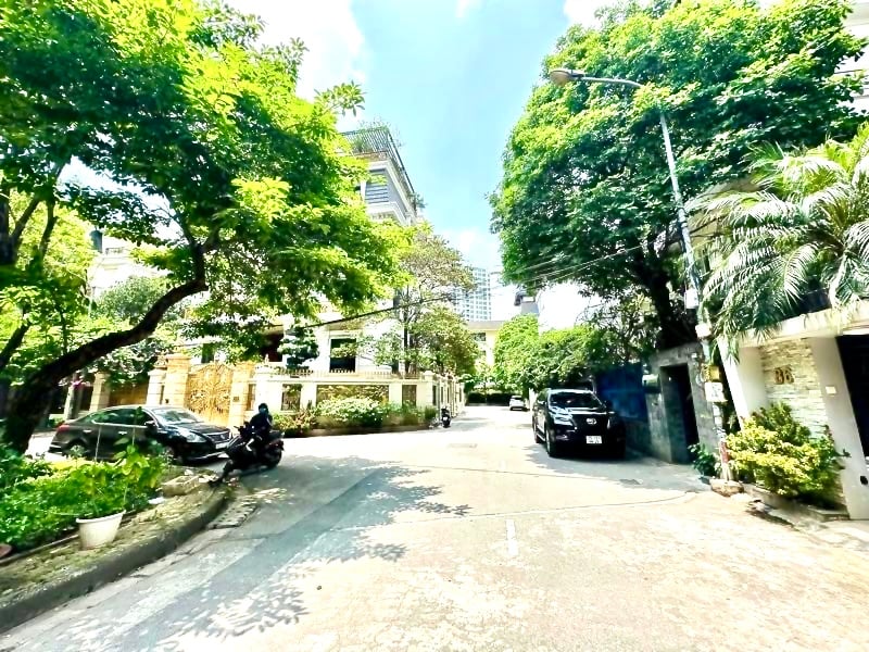 Biệt thự KĐT Định Công Hoàng Mai, diện tích 152m² mặt tiền 10m, giá 48.3 tỷ