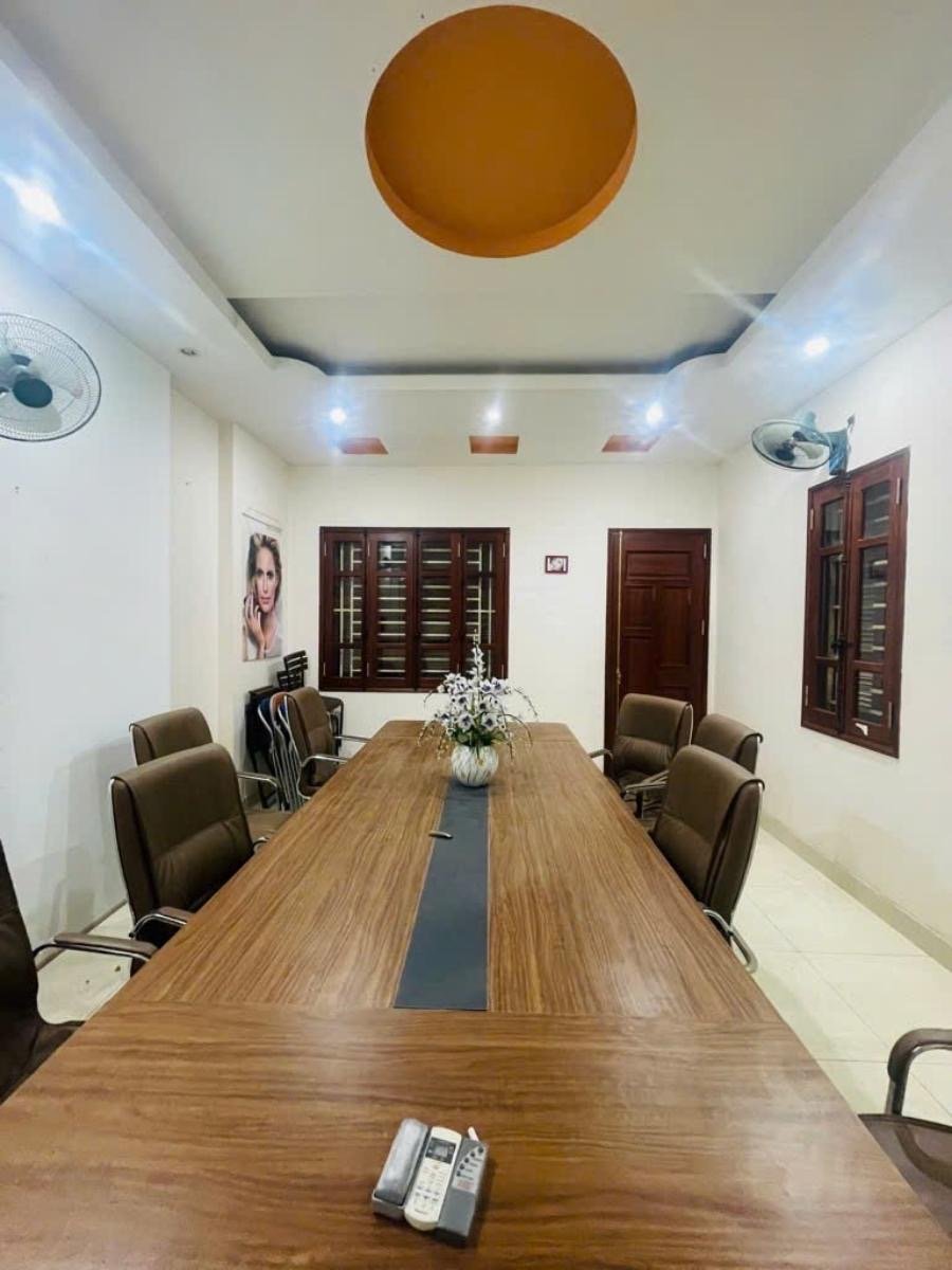 Thái Hà 1 nhà ra phố, ô tô tránh, kd, dân xây, gara, dt 30tr, 50m*4t