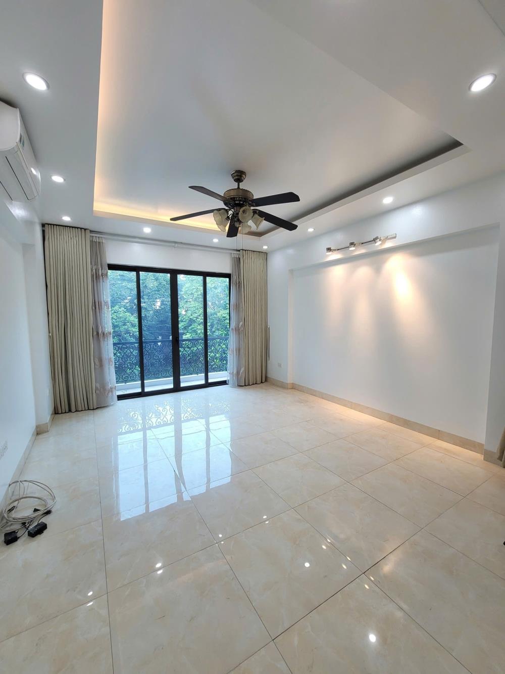 Bán nhà phố Hà Đông KĐT Mậu Lương, diện tích 60m², vỉa hè rộng, giá chỉ 12.4 tỷ
